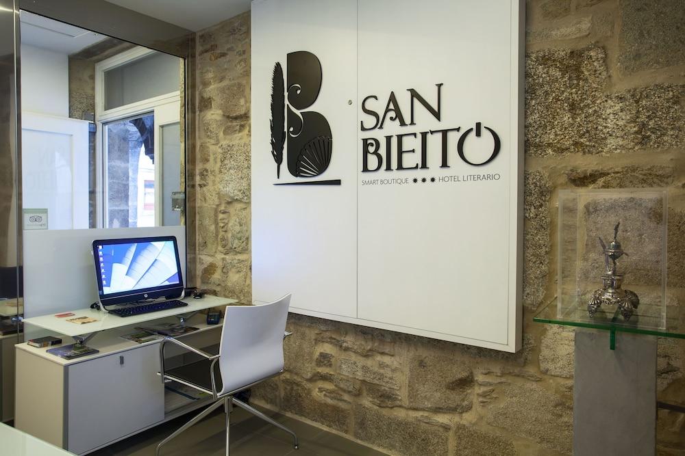 Hotel Alda San Bieito Santiago de Compostela Exterior photo